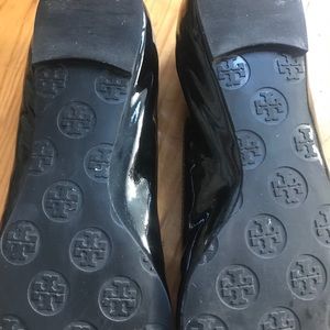 Tory Burch Shoes - Tory Burch Patent Leather Reva Flats, 8 Tory Burch Shoes - Tory Burch Patent Leather Reva Flats, 8